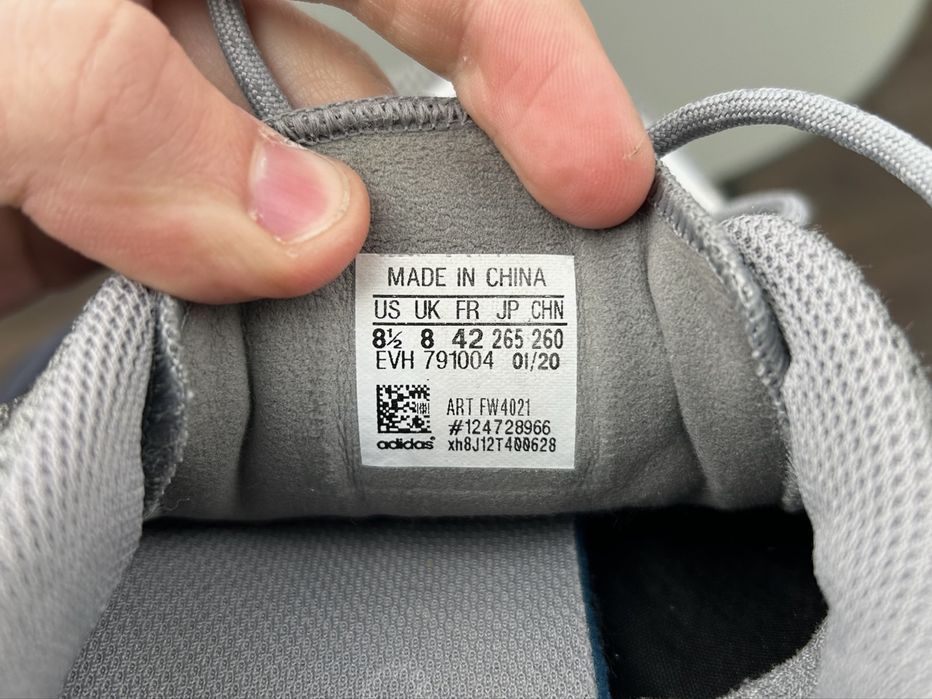 Оригінал! Кросівки Adidas ZX 750 42 розмір MM332