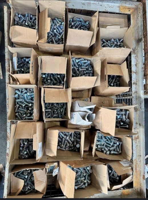 Śruby, nakrętki podkładki duży pakiet