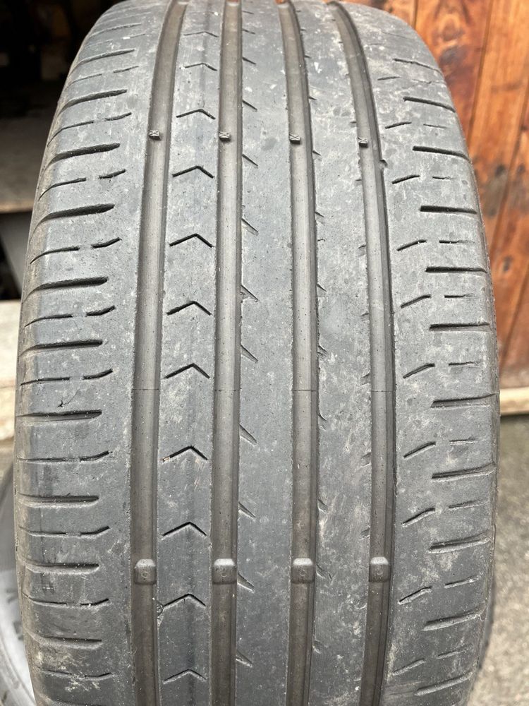 Continental ContiPremiumContact 225/60 R17 V