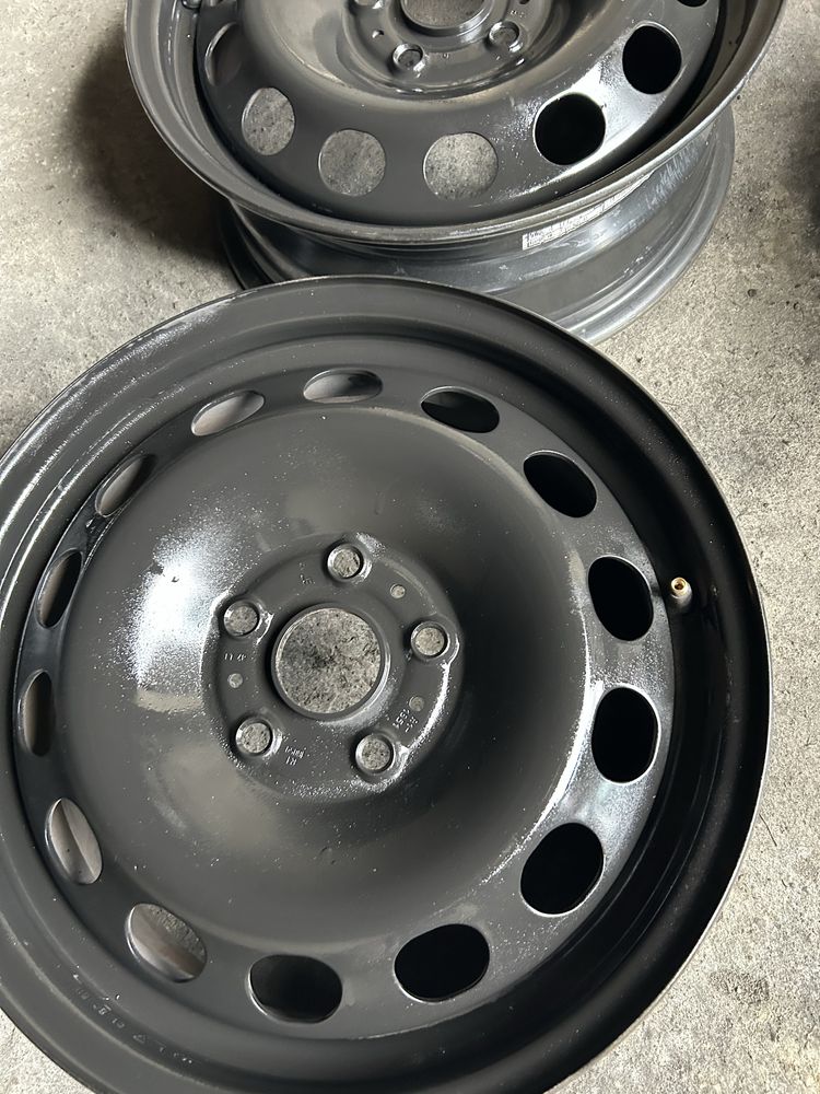 Stalowe Felgi VW Skoda Seat Audi r16 5x112
