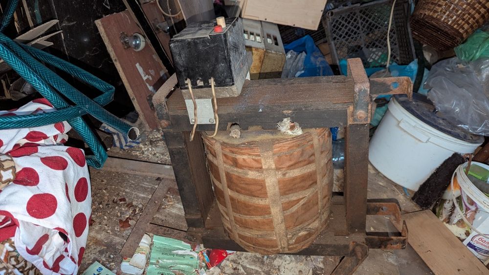 Трансформатор СССР  35-45 кг. весит