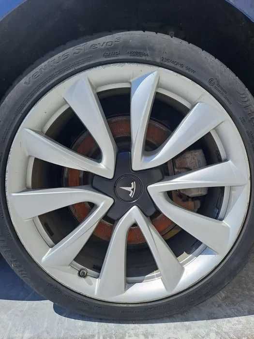 TESLA MODEL 3 (480CV)