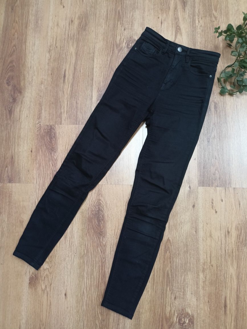 Czarne spodnie z wysokim stanem dopasowane rurki skinny jeans XXS XS