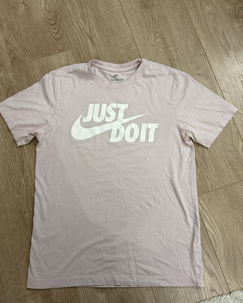 T-shirt damski Oryginalny Nike