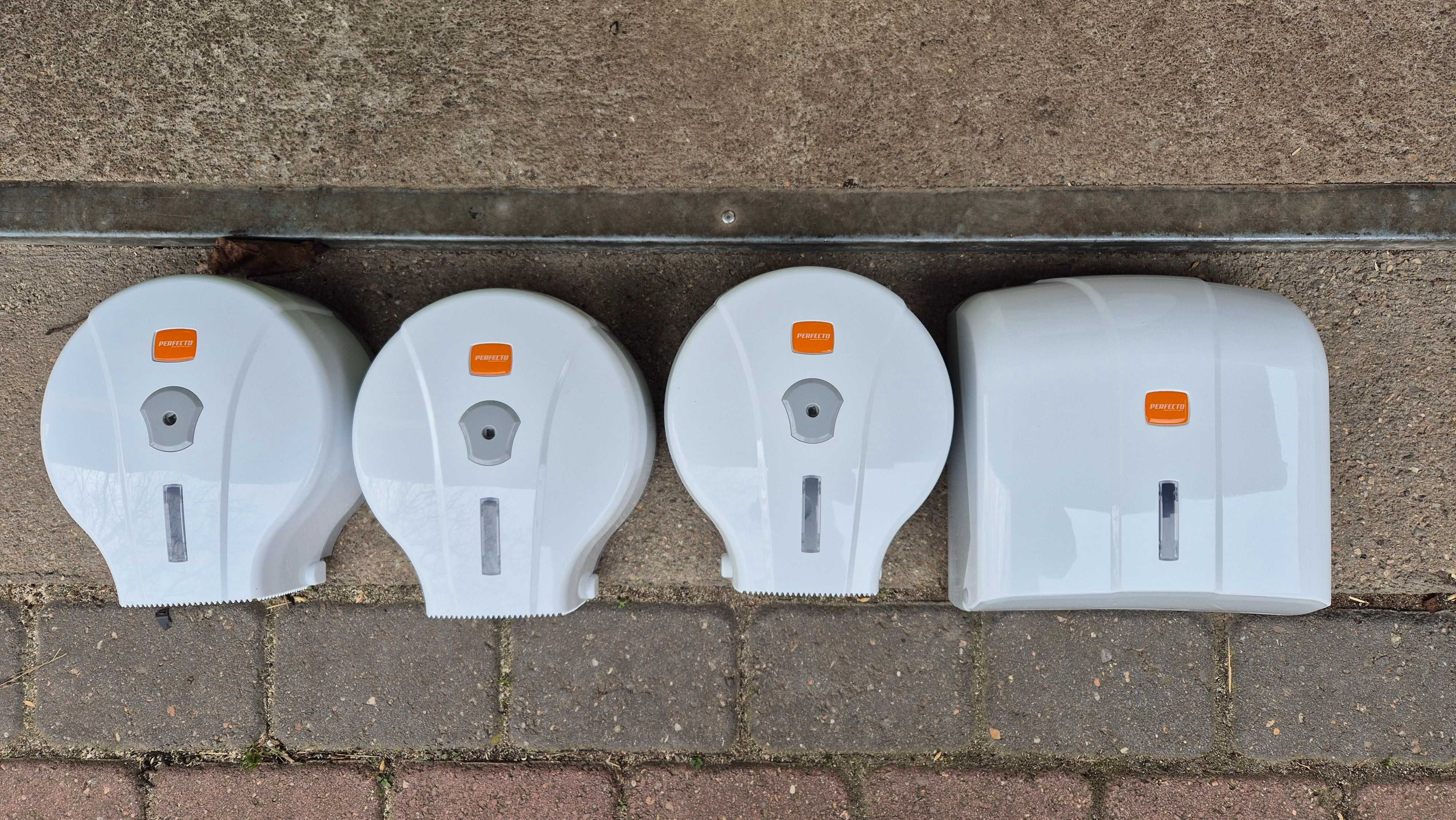 3x podajnik duże rolki papieru toalet 1 podajnik na ręcznik w listkach