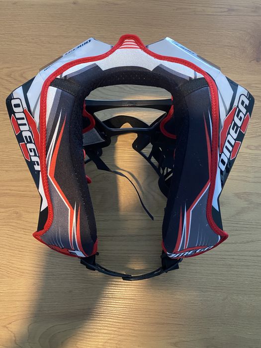 Ochraniacz karku Omega Brace Y1 rozmiar dziecięcy