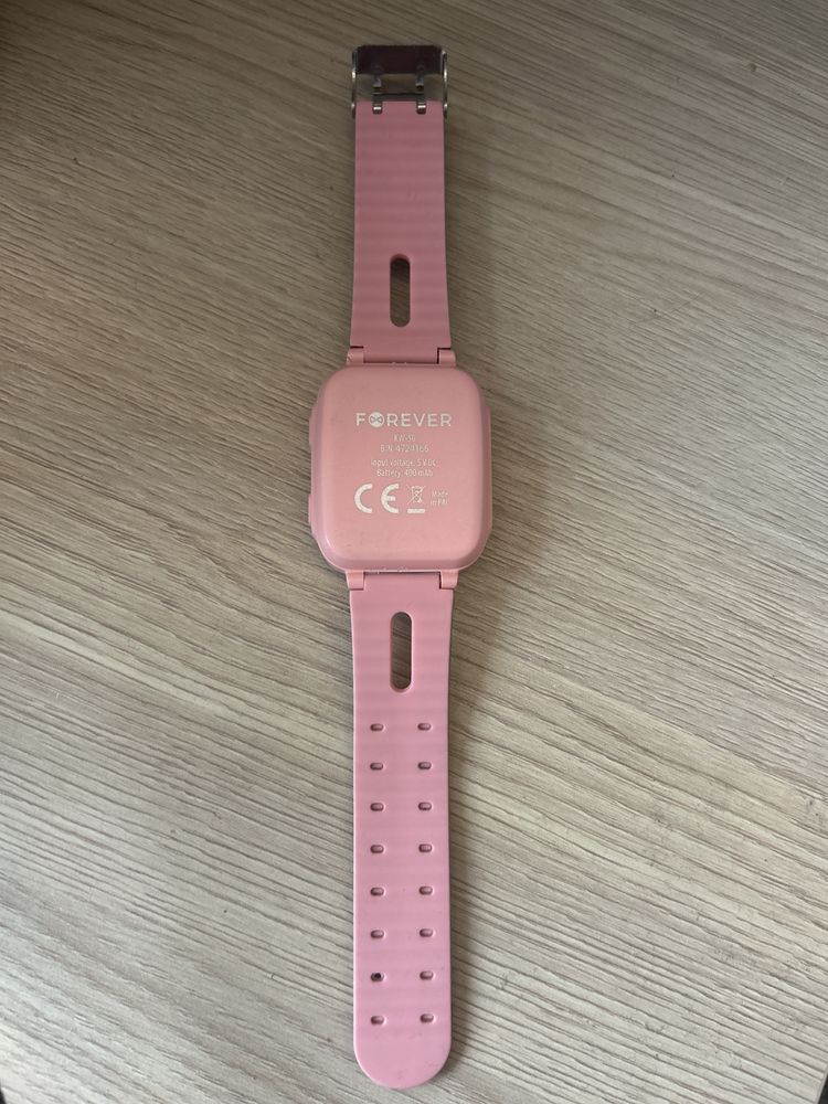 Smartwatch FOREVER Call Me KW-50 Różowy