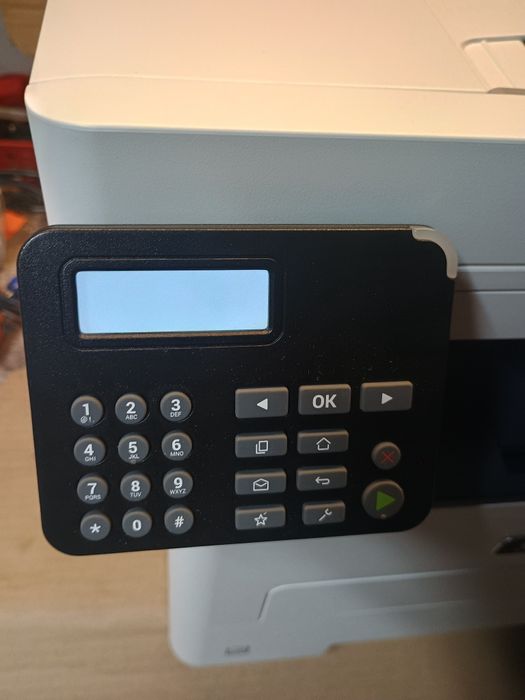 Xerox b225 drukarka laserowa OPIS