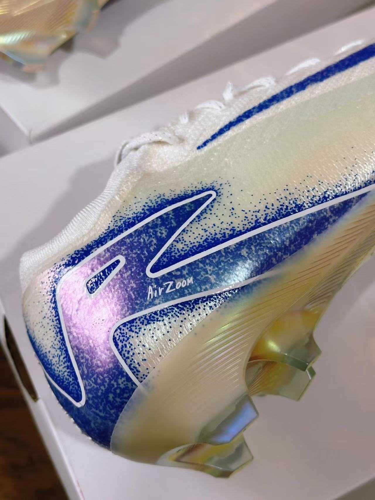 Nike Low Top Assassin 16 R.45