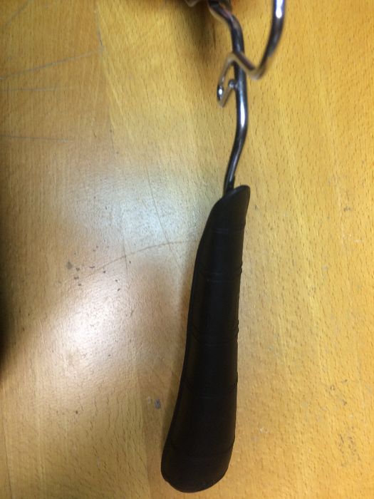 Cruzetas cromadas com ombreiras de fibra plastica aplicadas. PROMOÇÃO.