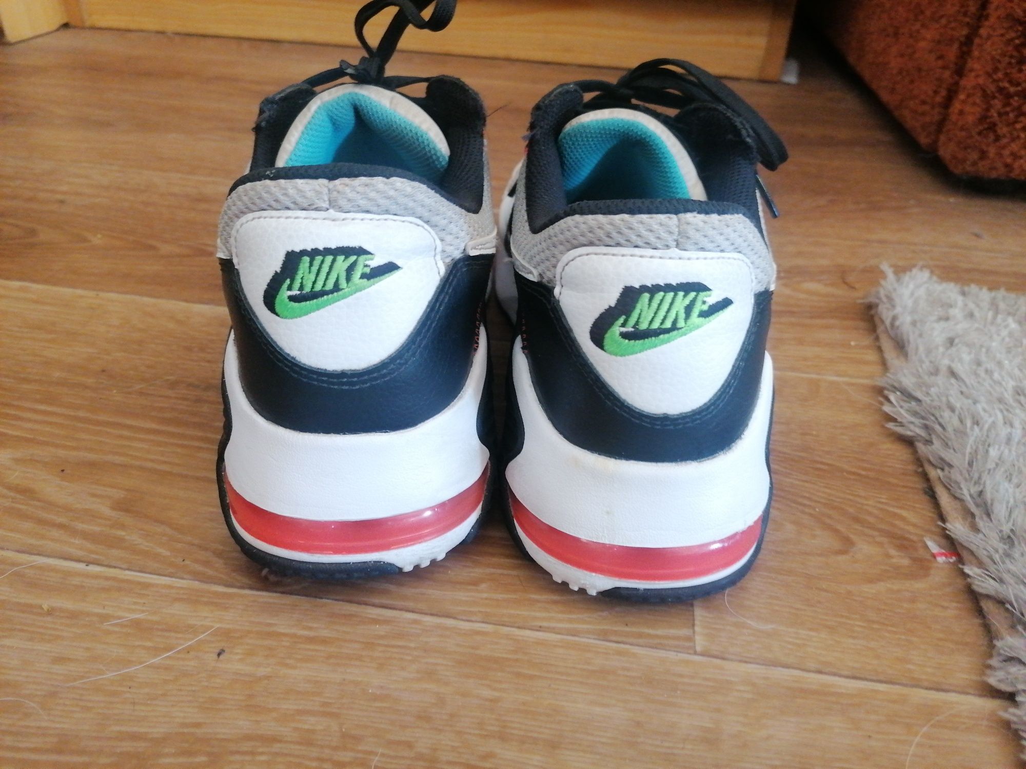 Nike Air Max excee