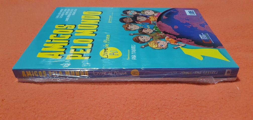 Amigos pelo mundo pack livro do aluno + caderno de exercícios NIVEL A1