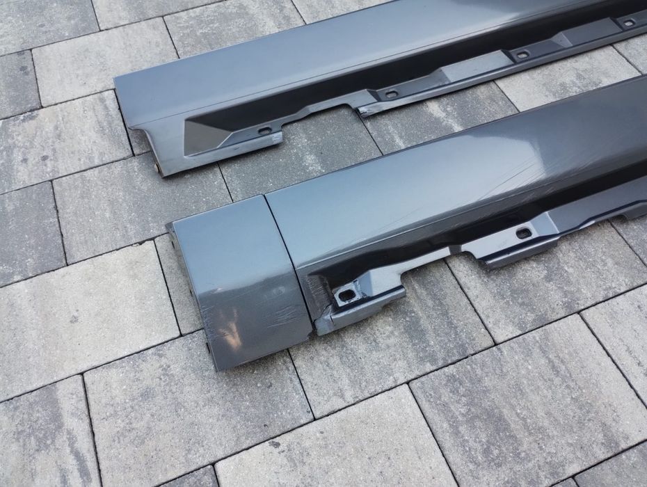 Volvo v50 ,Вольво в50 r design Накладки на пороги, губа бампер