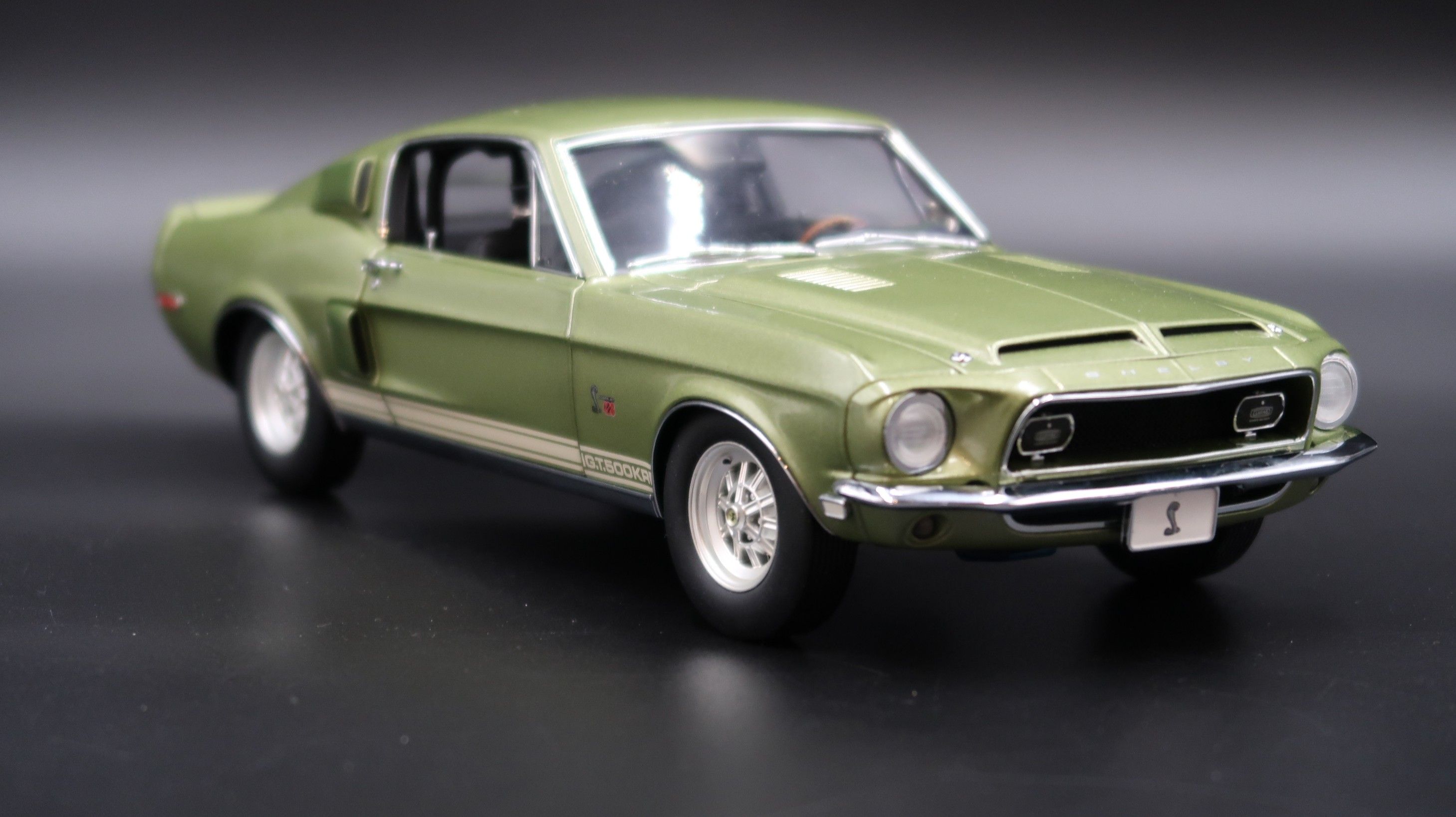 1:18 Exact Detail 1968 Ford Mustang Shelby G.T 500KR Model NOWY