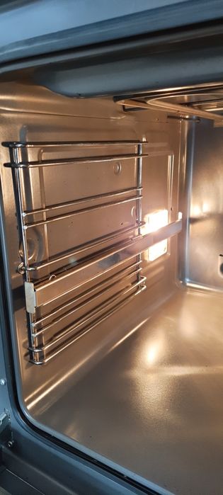 Piekarnik Amica EBI 810 74C