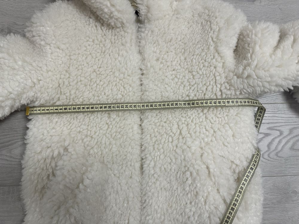 Жіноча шуба штучна Zara