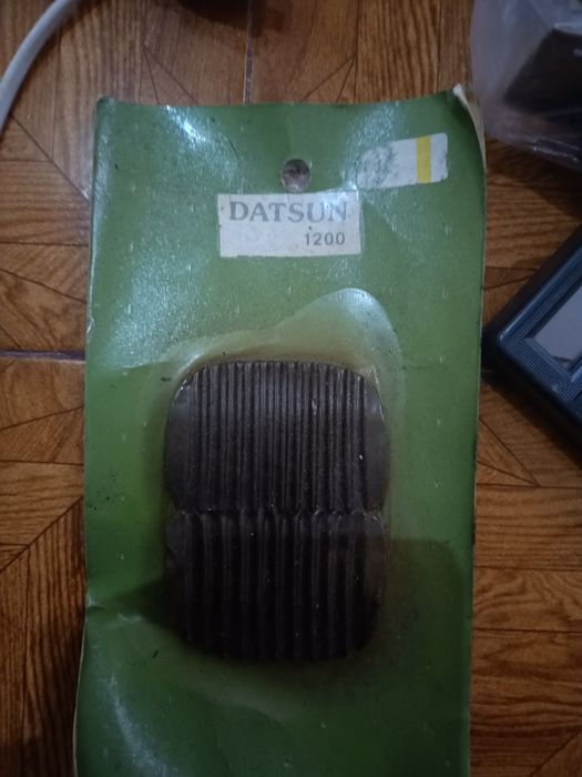 Capas pedais Datsun