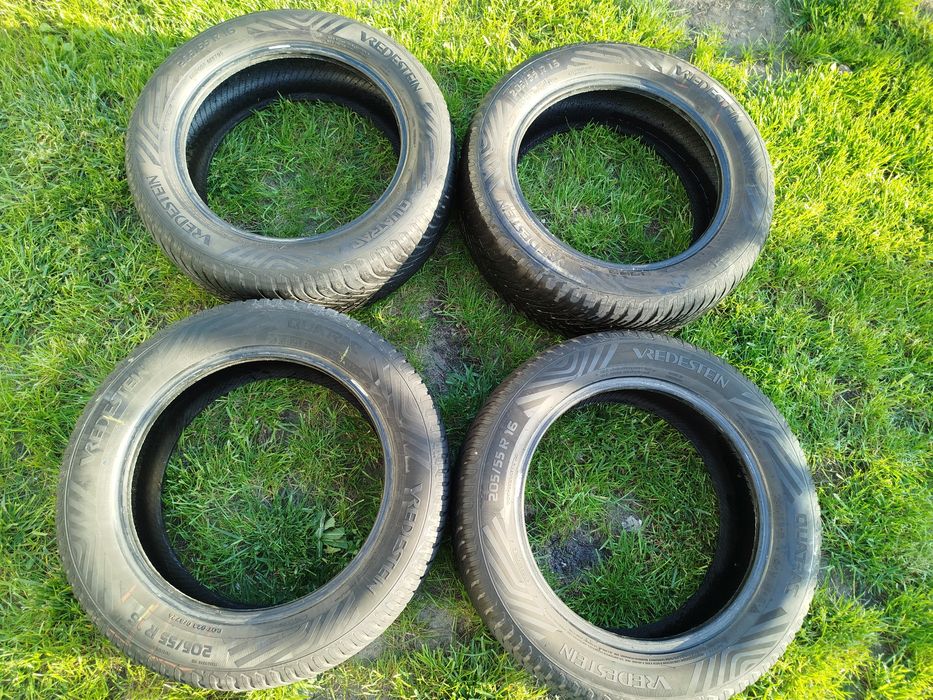 Vredestein Quatrac 205/55 R16 всесезона