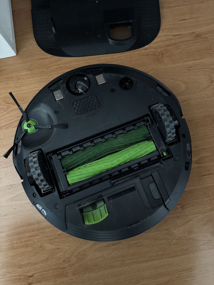 Irobot roomba combo J5+