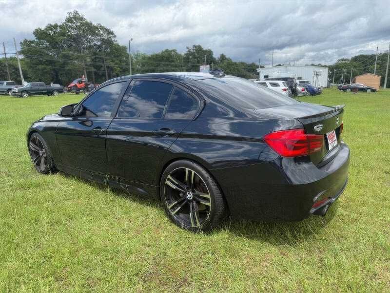 2017 BMW 3 Series 330i