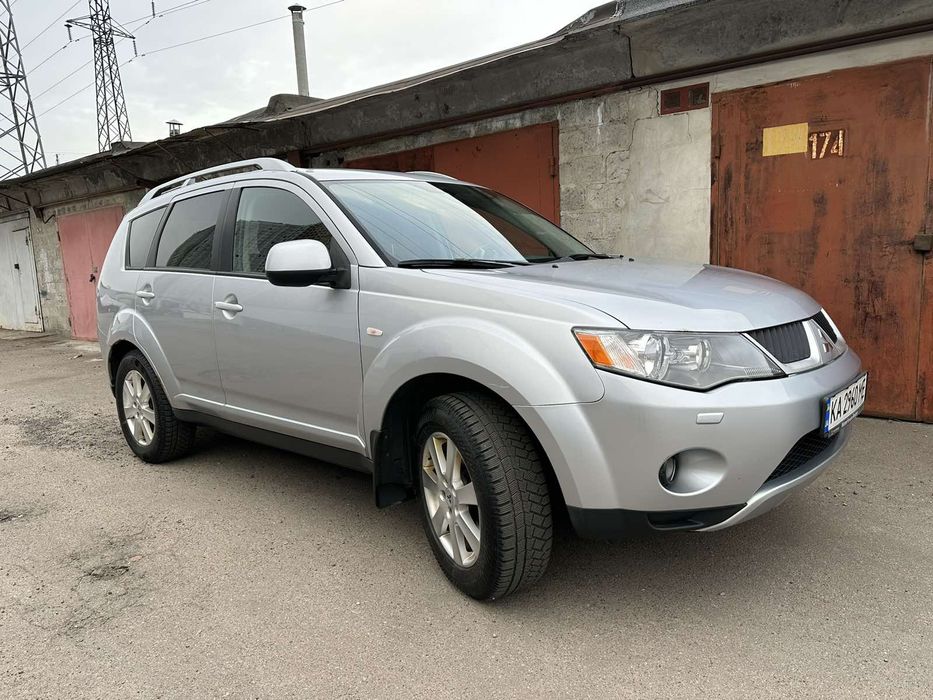 Mitsubishi outlander xl 2008
