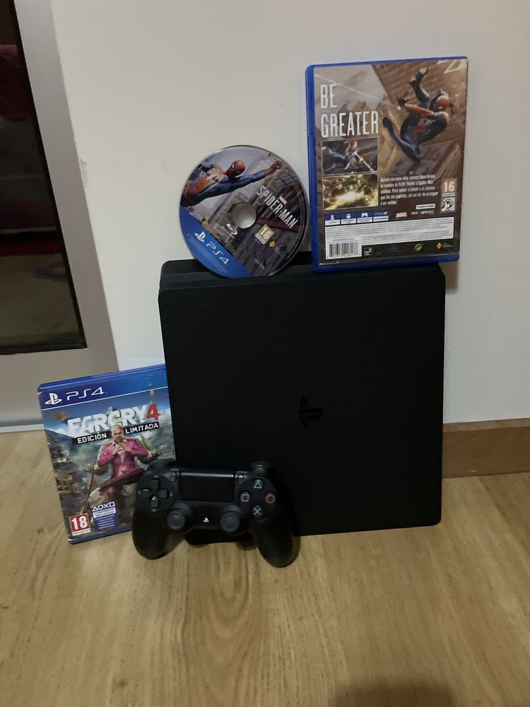Ps4 500g com 2 jgs incluidos e com comando