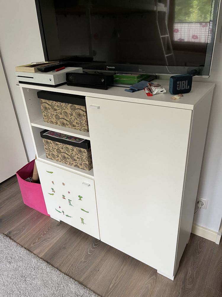Zestaw mebli firmy Meblik 5 elementów