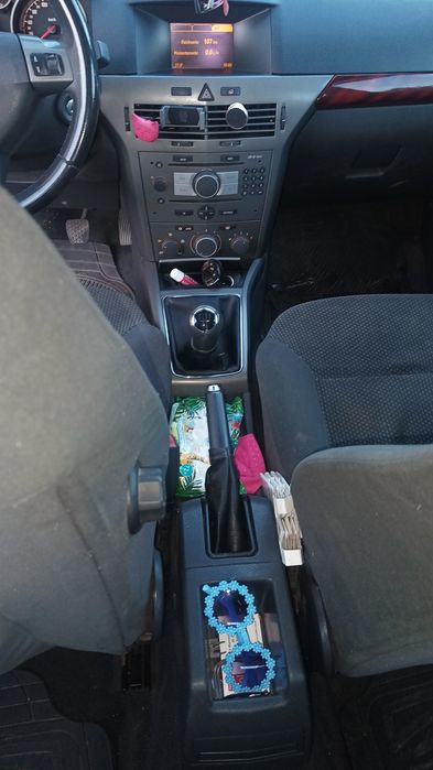 Opel Astra H  B+G
