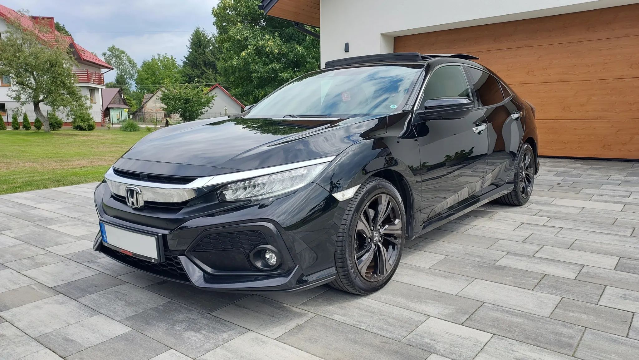 Honda Civic 1.5 Turbo 182KM, fabryczny lakier, najbogatsza wersja wyposażenia, BDB