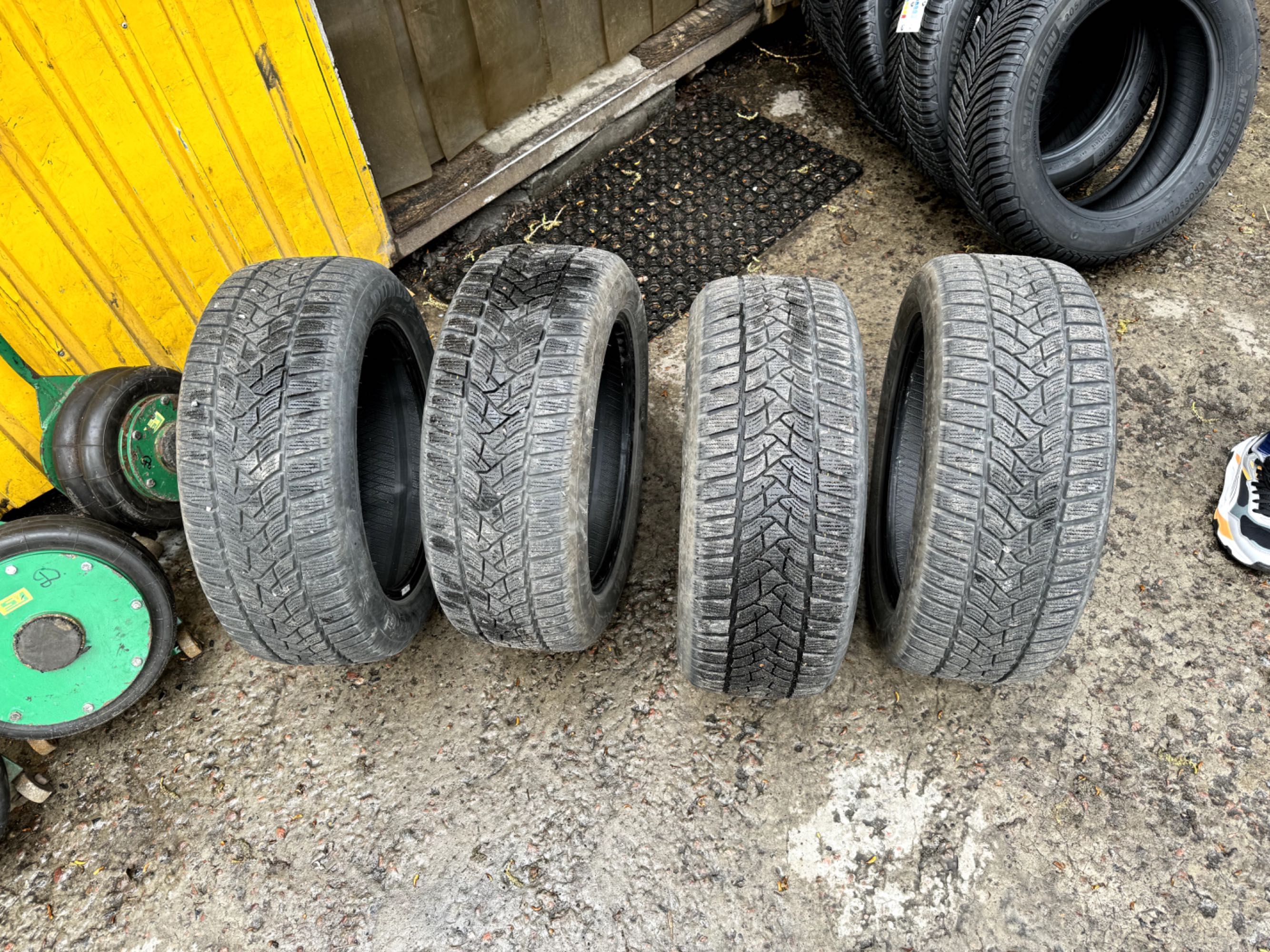 Зимові покришки Dunlop Winter Sport 5  205/55 R16 91H