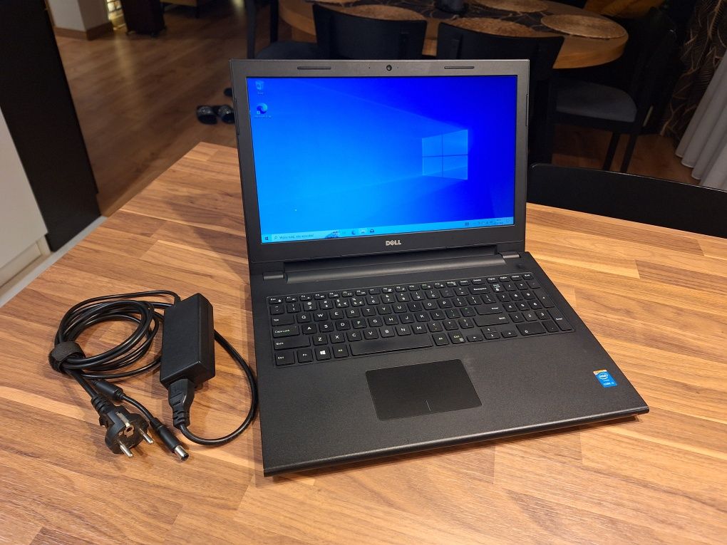 Laptop, notebook Dell Inspiron 15 i3 4005u 1,7GHz RAM8GB SSD128 Window