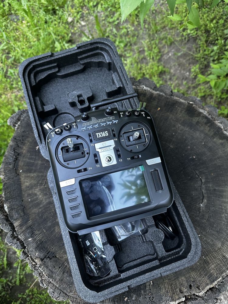 Пульт Radiomaster tx16s  elrs m2 нові запаковані
