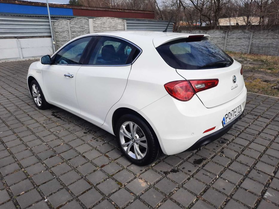 Alfa Romeo Giulietta 1.6, sprzedaż prywatna, niski przebieg