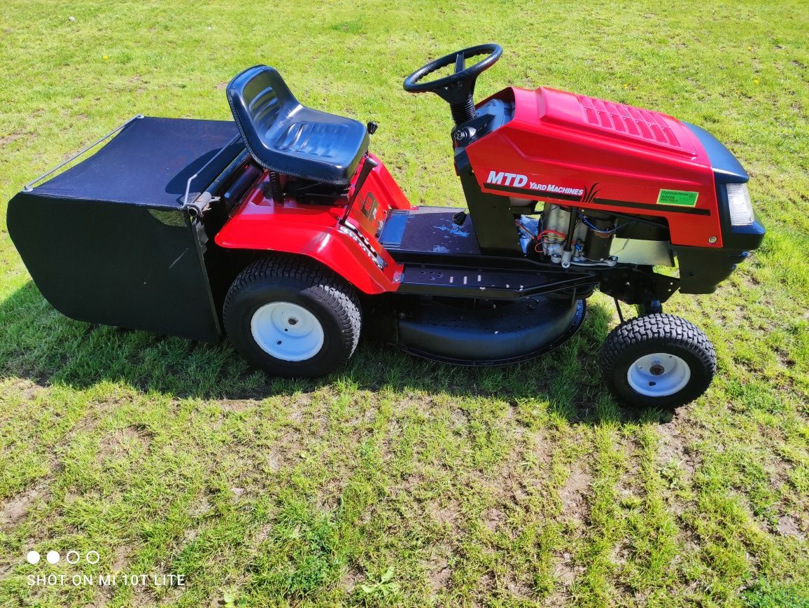 Traktorek kosiarka MTD silnik Briggs Stratton