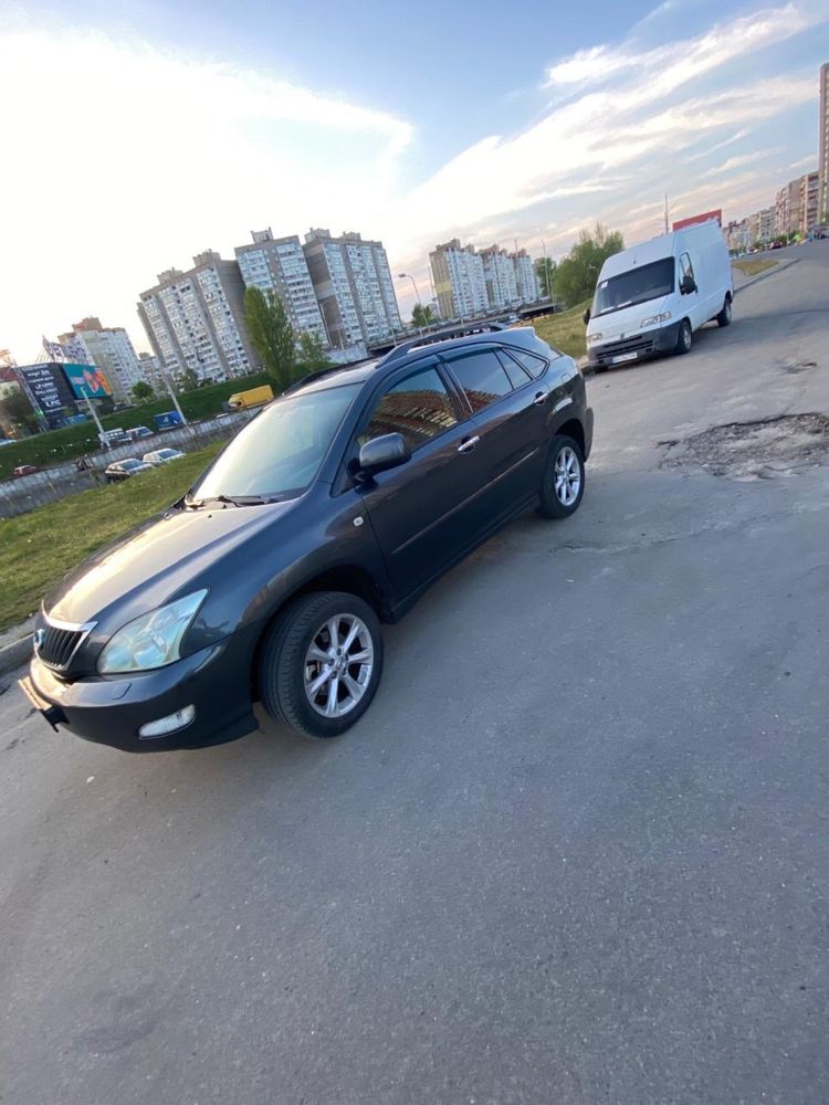 Продам Lexus RX350!