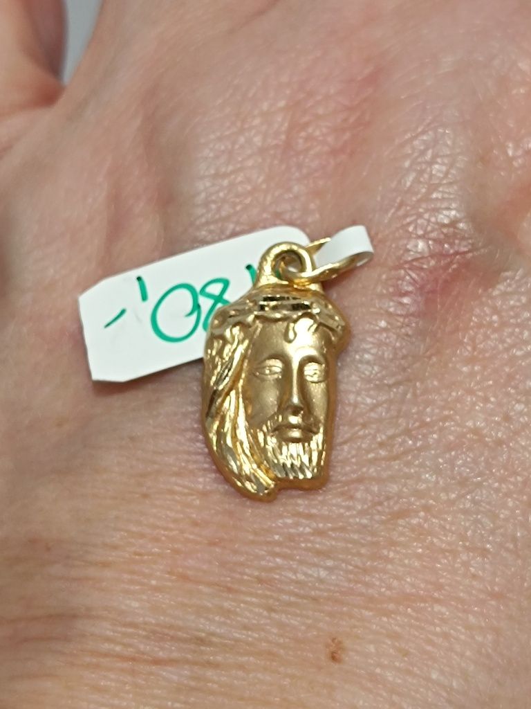 Złoty wisiorek Pan Jezus, złoto próby 585