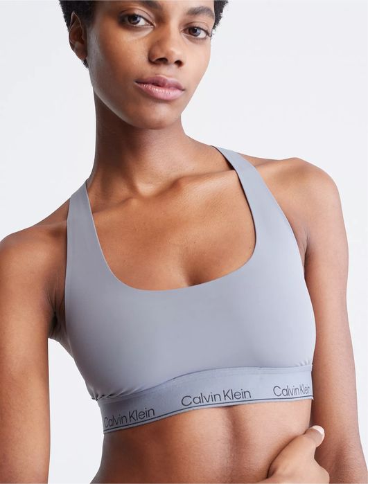 Набір жіночої білизни Calvin Klein, розмір S