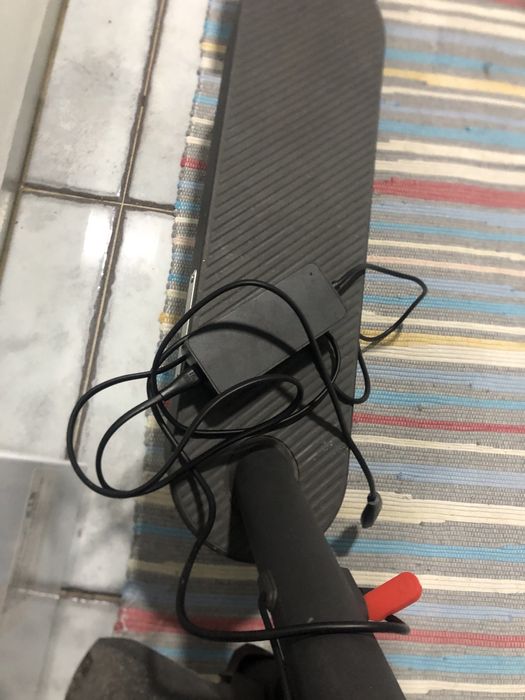 Super barata levem  esta quas nova