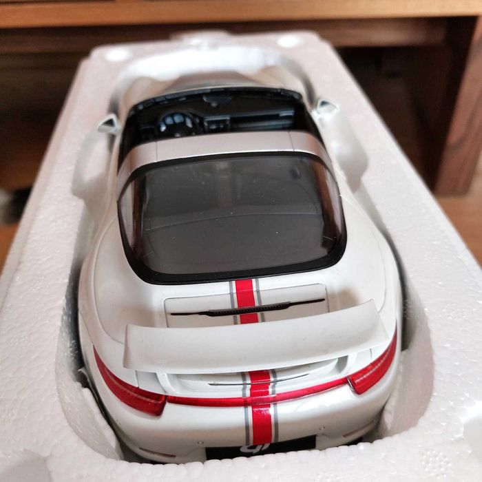 Miniatura Porsche 911 (991) Targa by Techart 2016 GT Spirit 1:18
