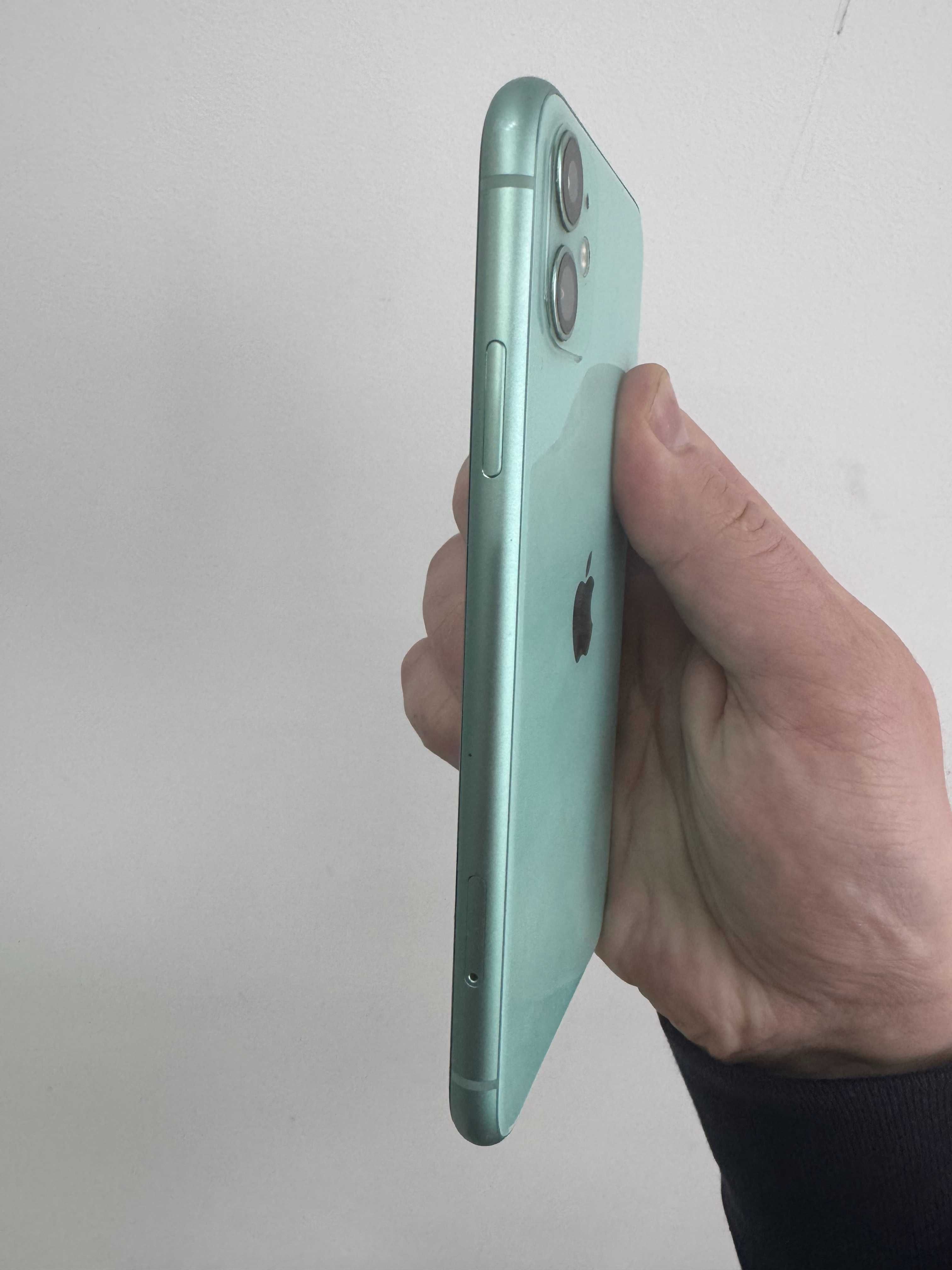 Б/У iPhone 11 64GB Green - Кредит 0%