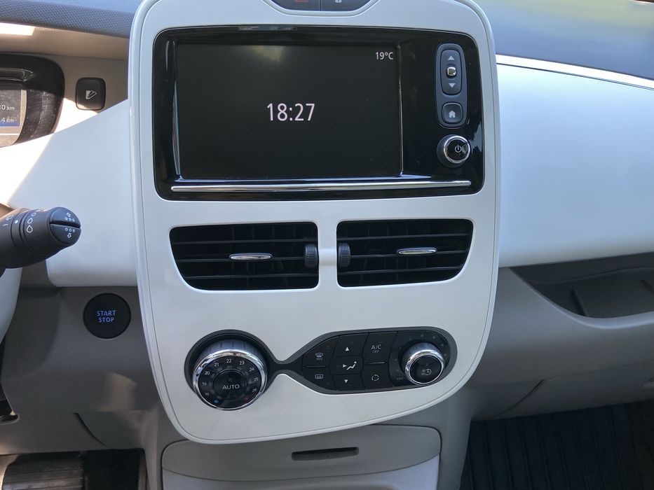 Renault Zoe 2019 рік