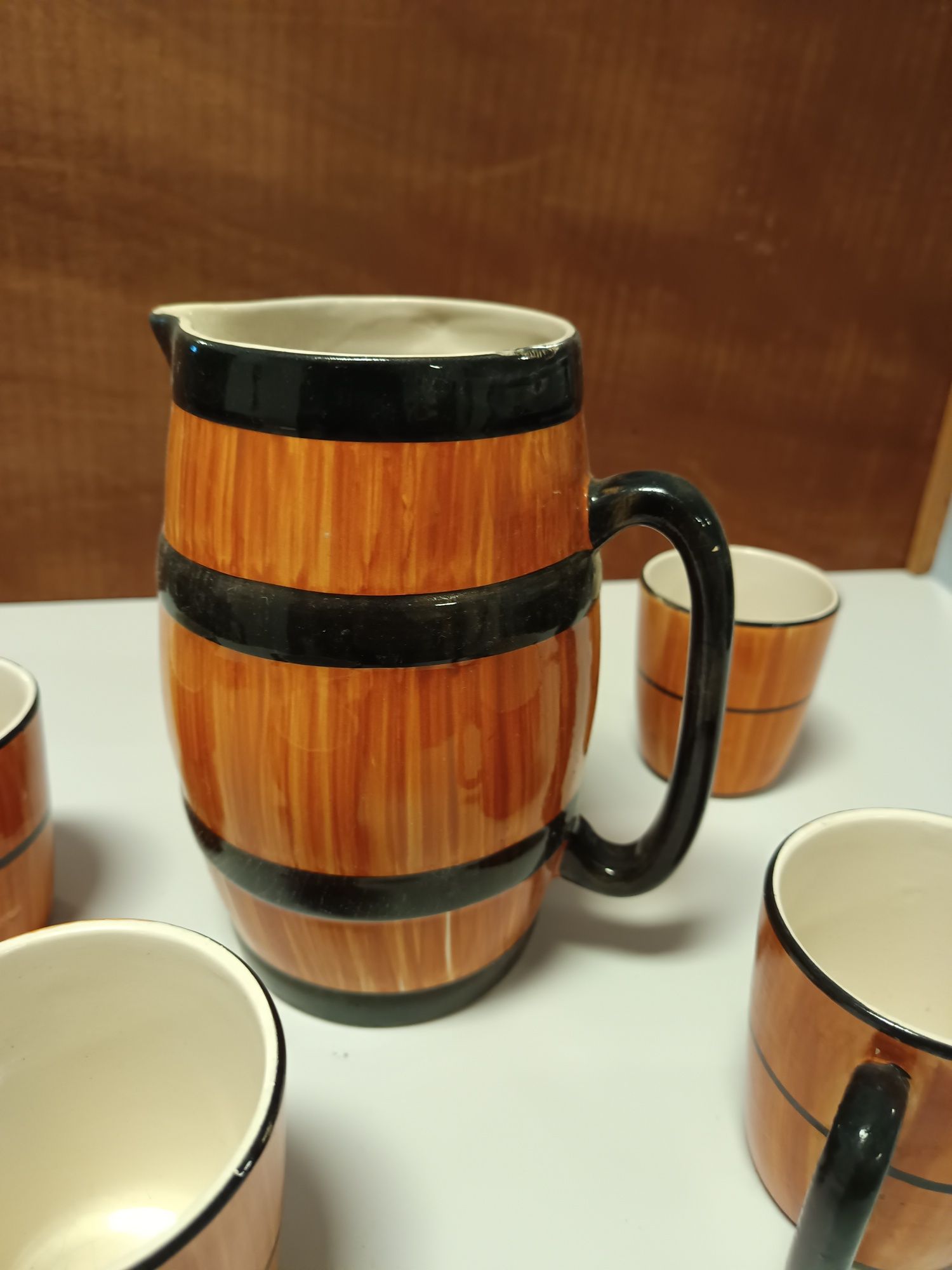 Conjunto Jarro de vinho e 5 canecas
