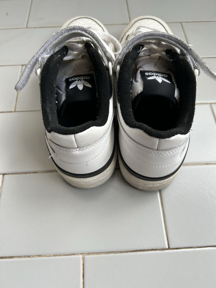 Adidas Forum Low Pretos C/velcro Tamanho 43 1/3