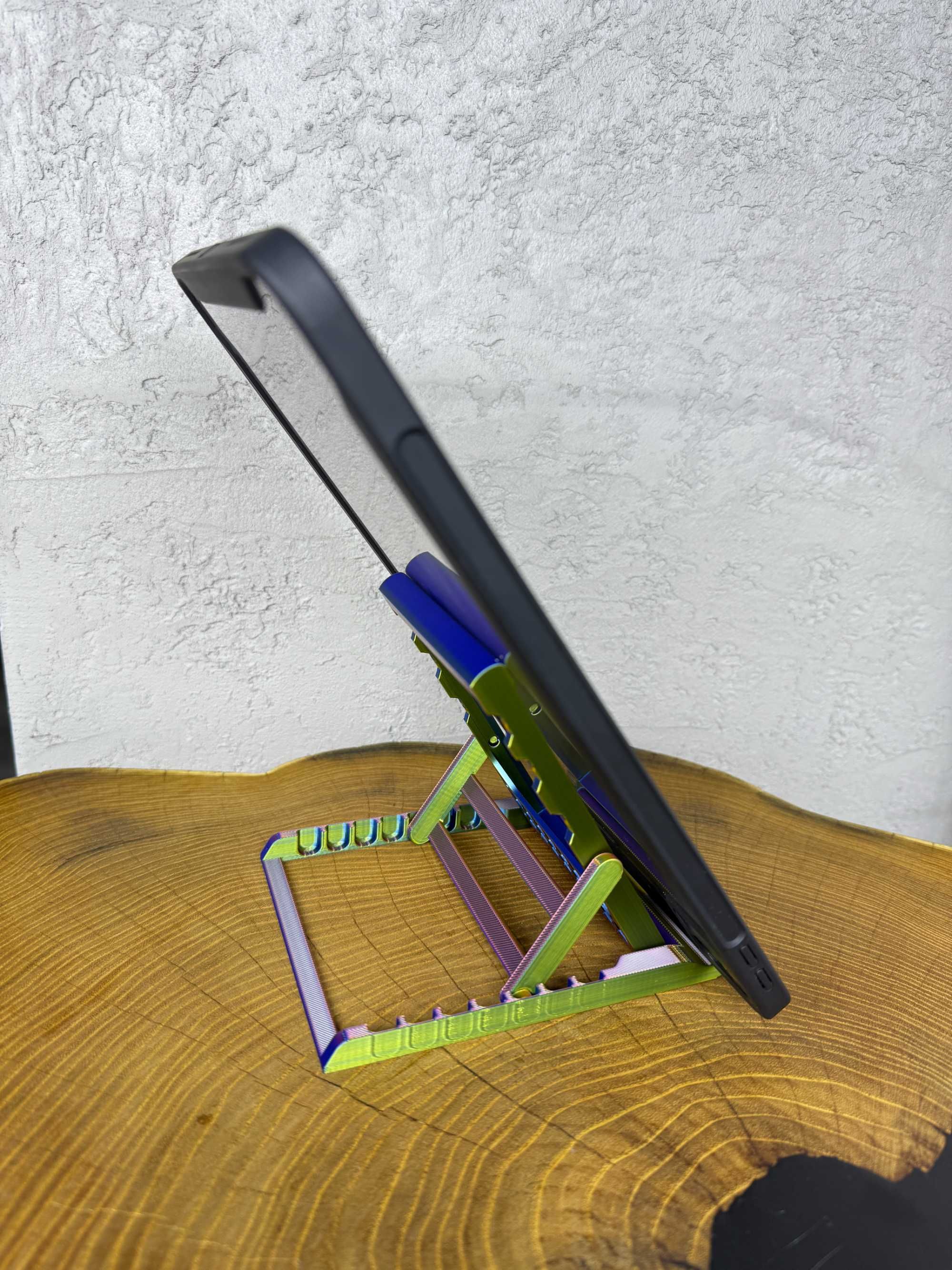 Regulowany stojak, podstawka na tablet/smartfon, druk 3D