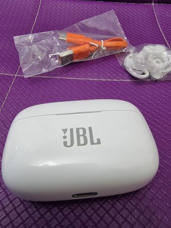 Наушники JBL Live 300 TWS