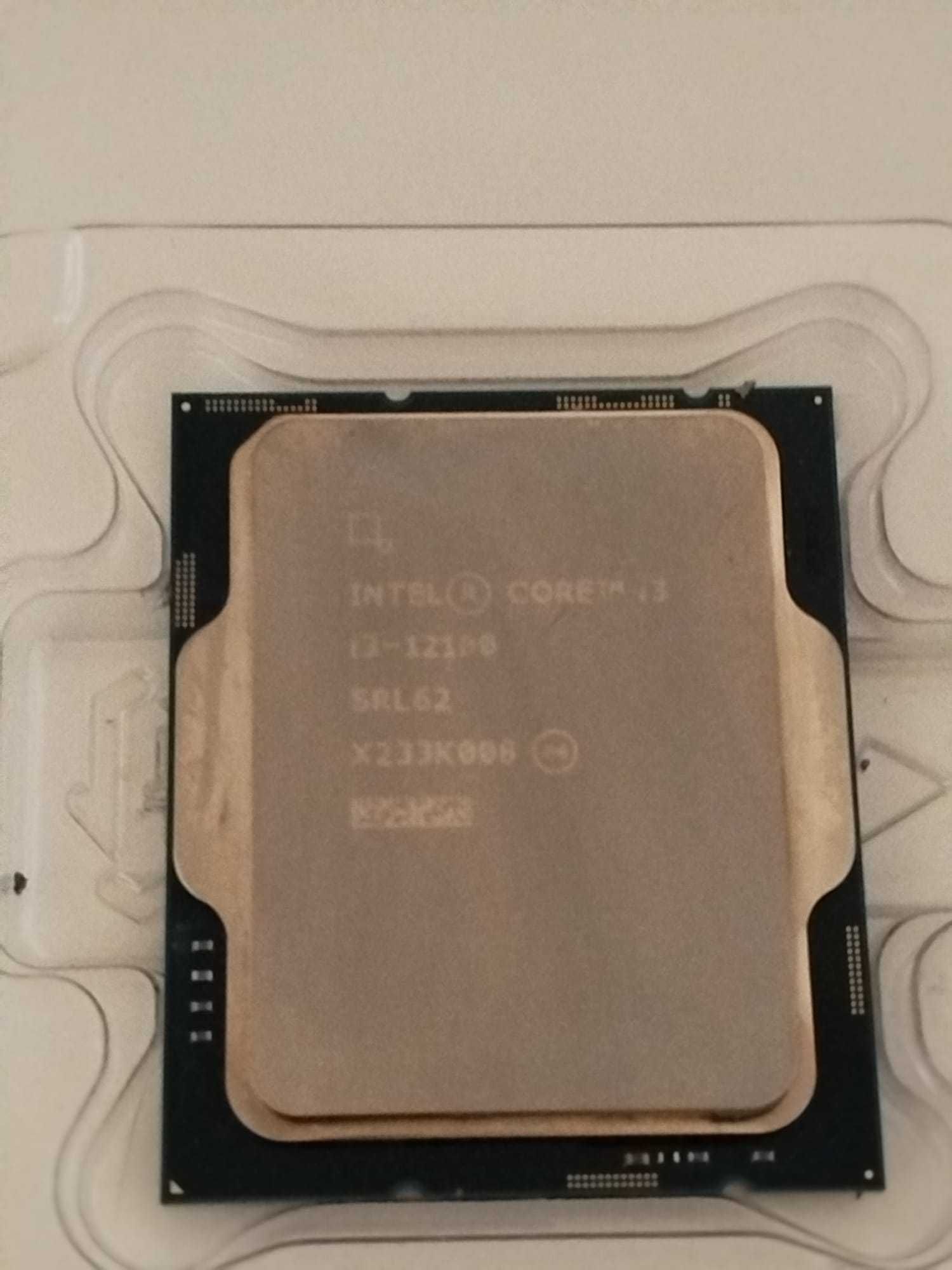 Processador Intel i3 12100