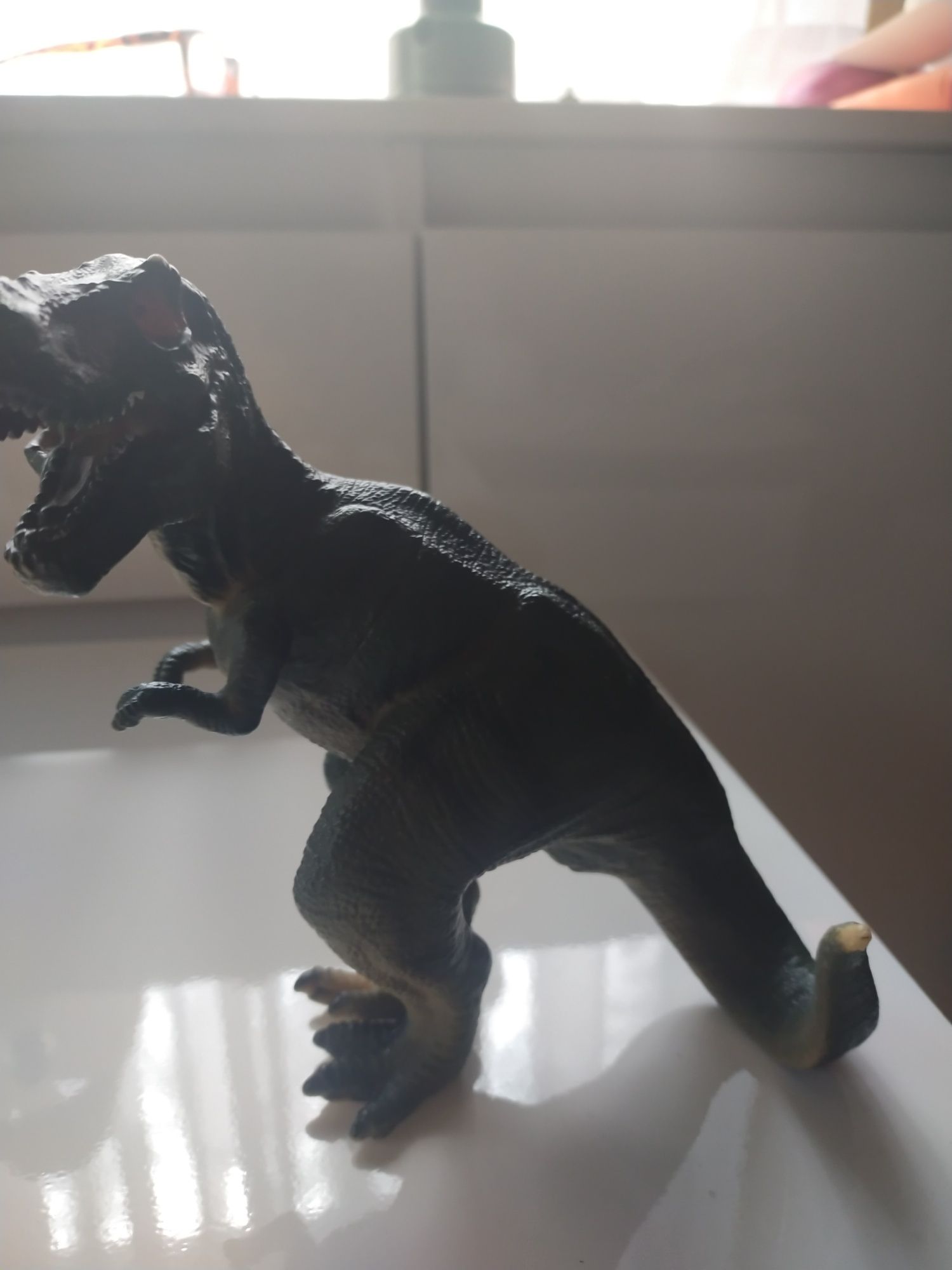 Dinozaury, 4 sztuki.