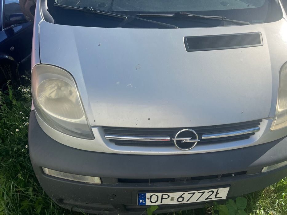 BUS 6 os Opel Vivaro 1,9 disel
