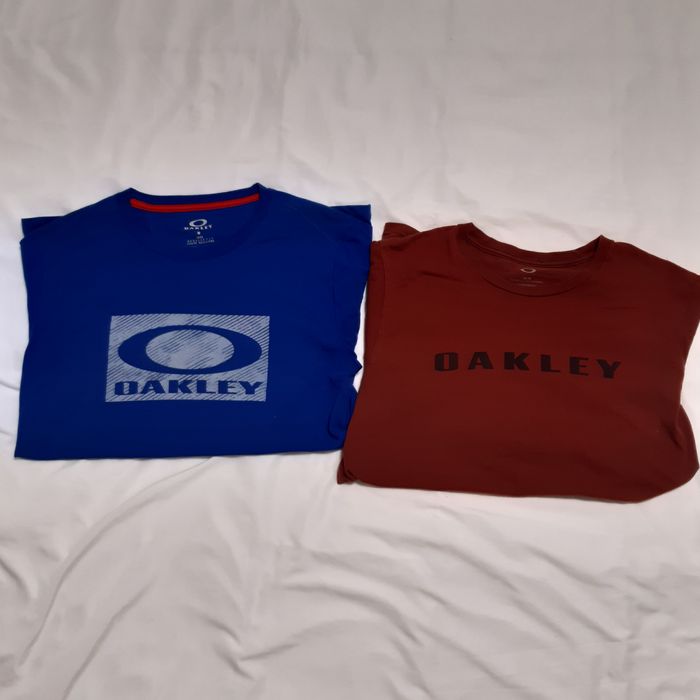 Футболки Oakley червона та синя. Розміри M. Ціна за 1шт. Y2k gorpcore