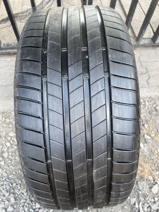 *Opona Bridgestone 255/35/19 pojedynka